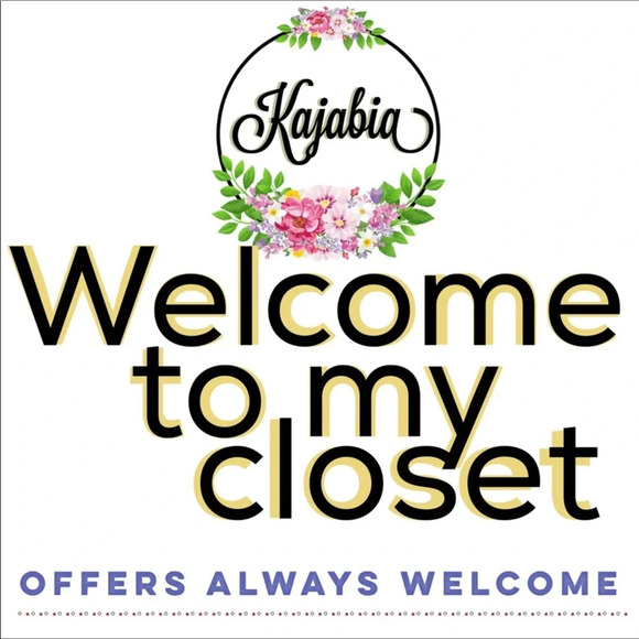 WELCOME TO MY CLOSET☺️ - Picture 6 of 11